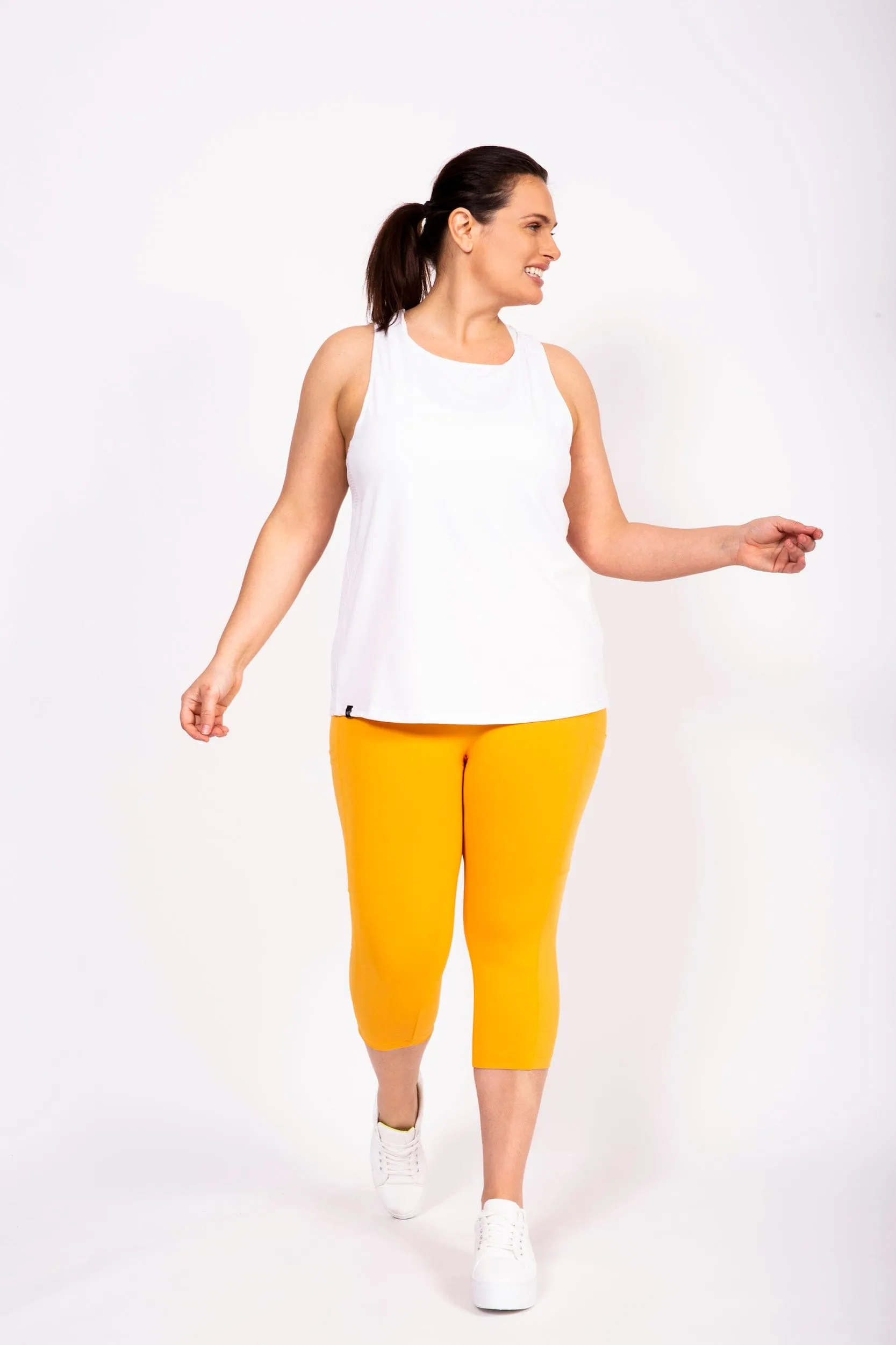 Legging Capri 3 poches Le Offside 16'' Taille Plus (Mango) de MOOV Activewear