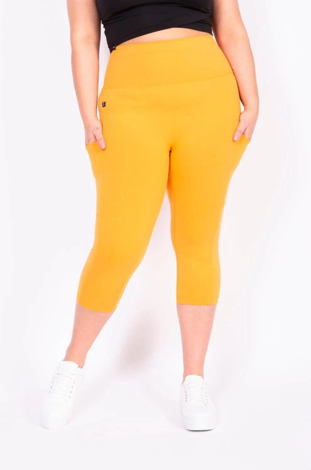 Legging Capri 3 poches Le Offside 16'' Taille Plus (Mango) de MOOV Activewear