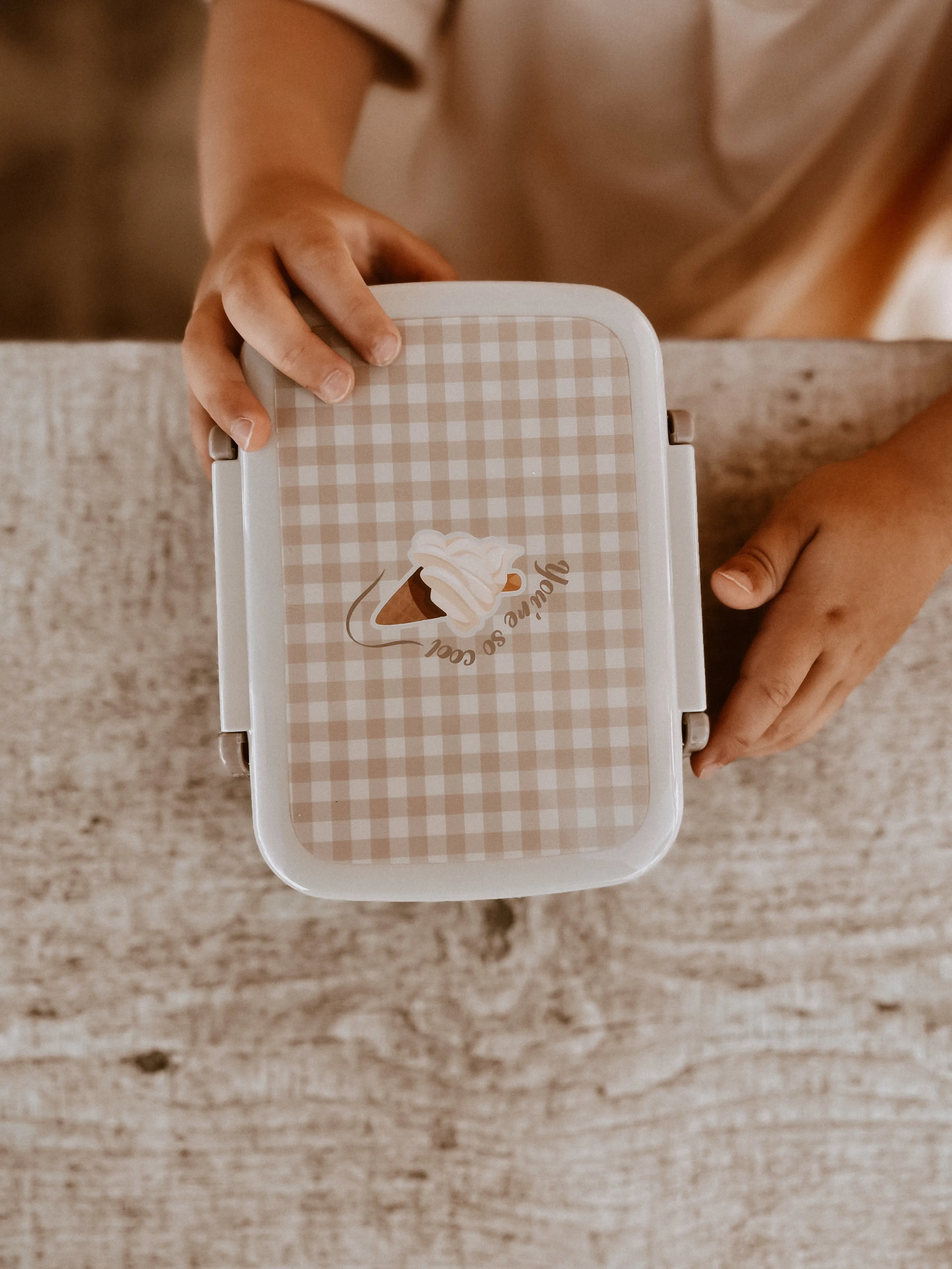 New Lunch Box - Soft Squares