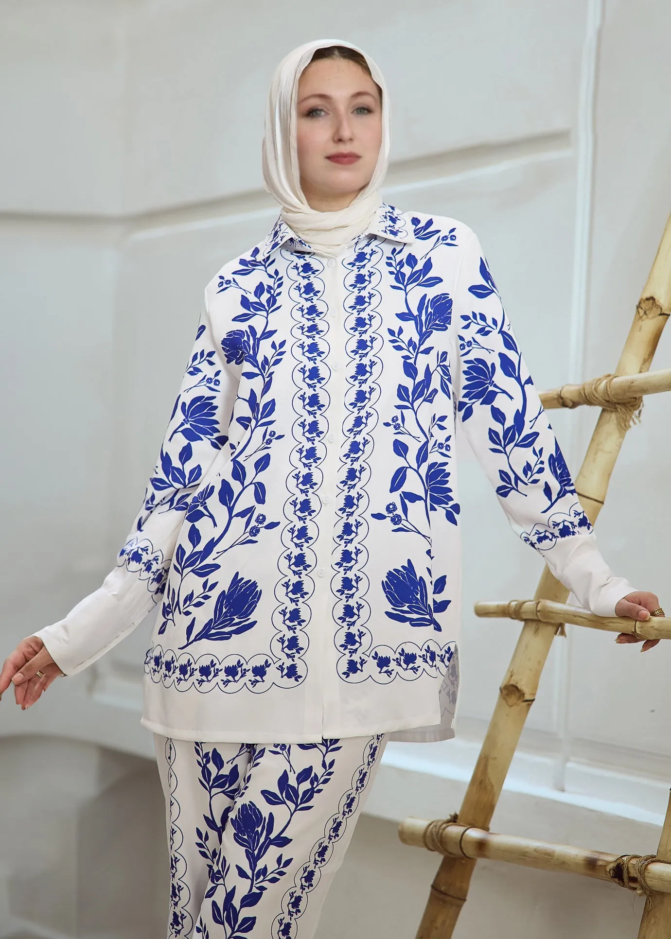 Suha Azul Elegance Printed Two-Piece Set